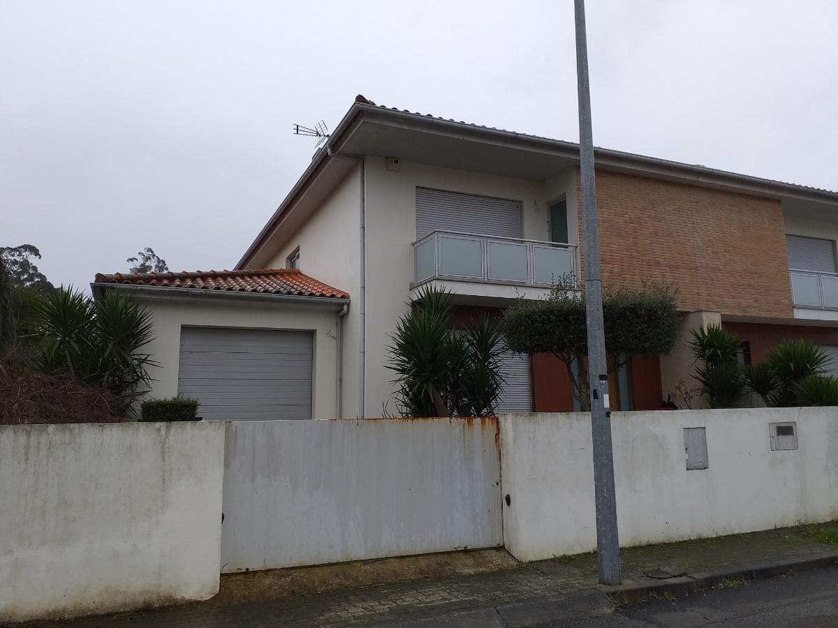Moradia V3 · Vila Verde — imagem 1
