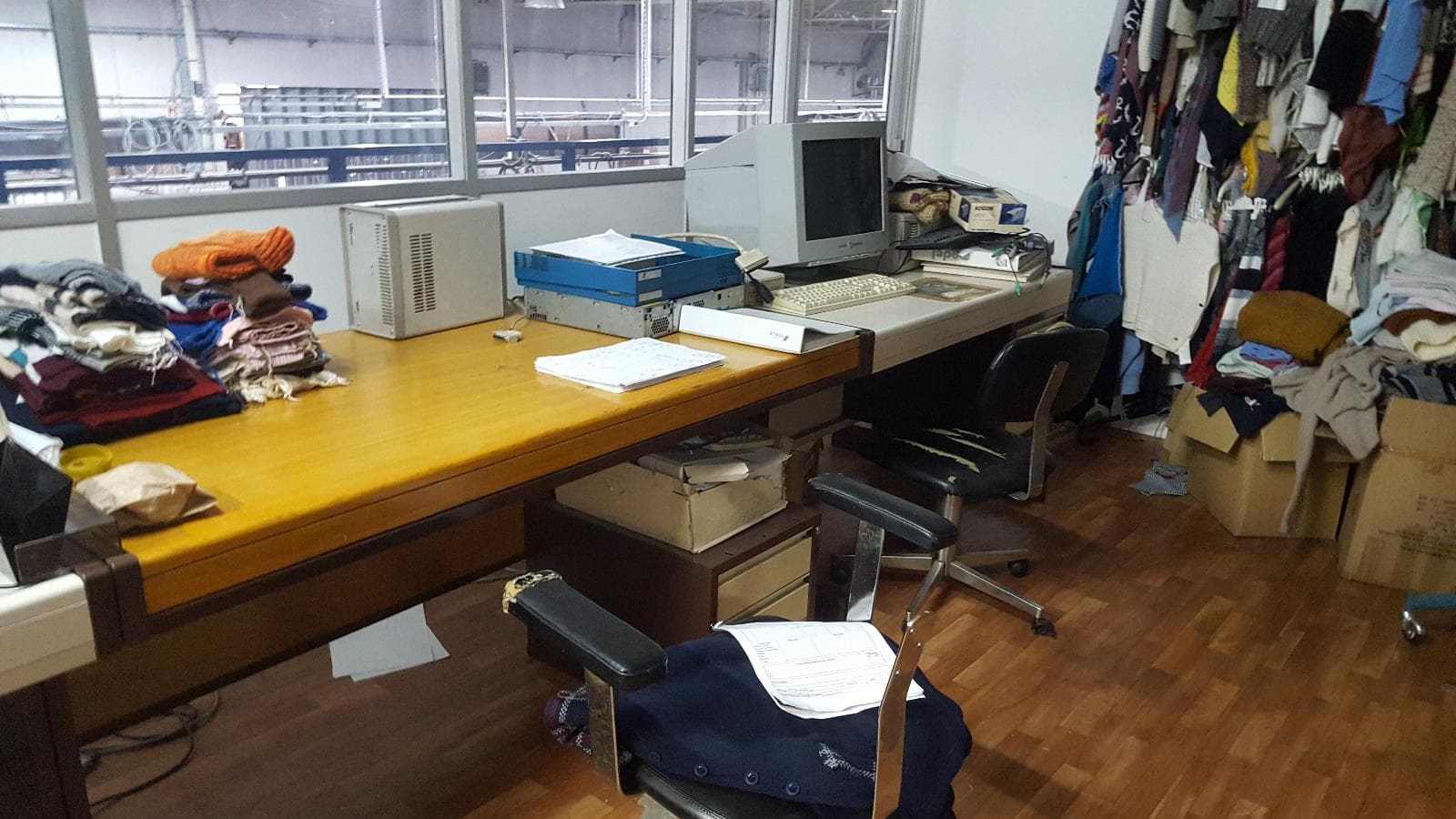 Equipamento de Escritório + Diversos — imagem 10