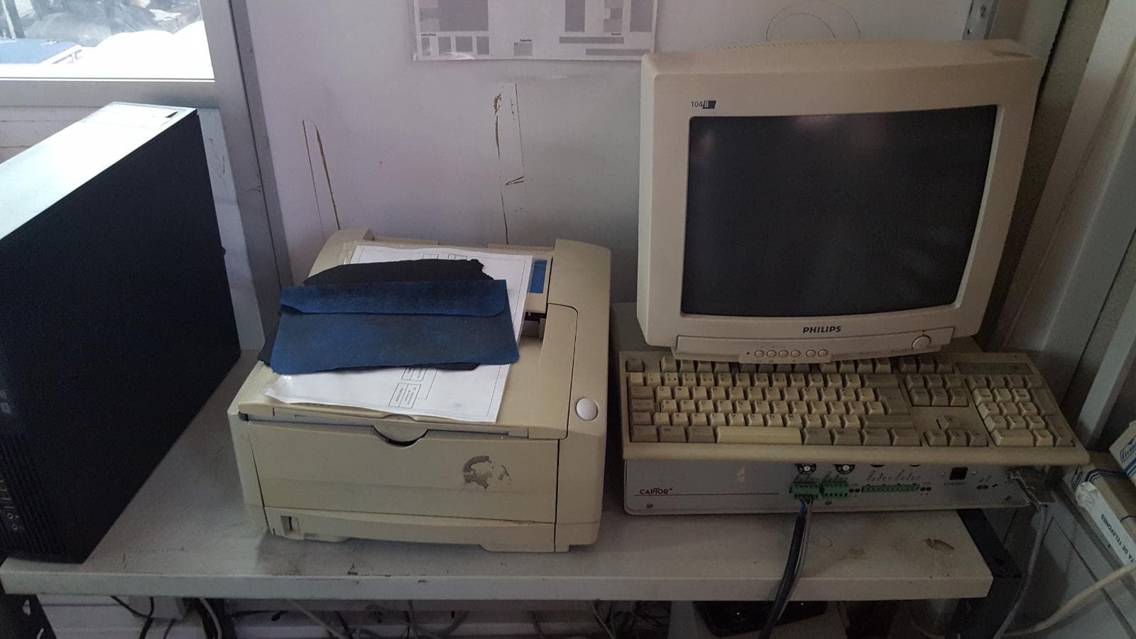 Equipamiento de Oficina — imagen 9