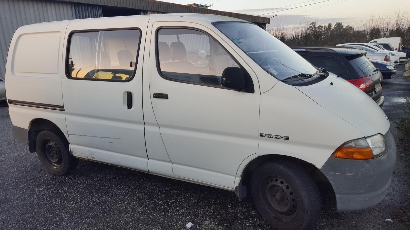 Toyota Hiace — imagem 1