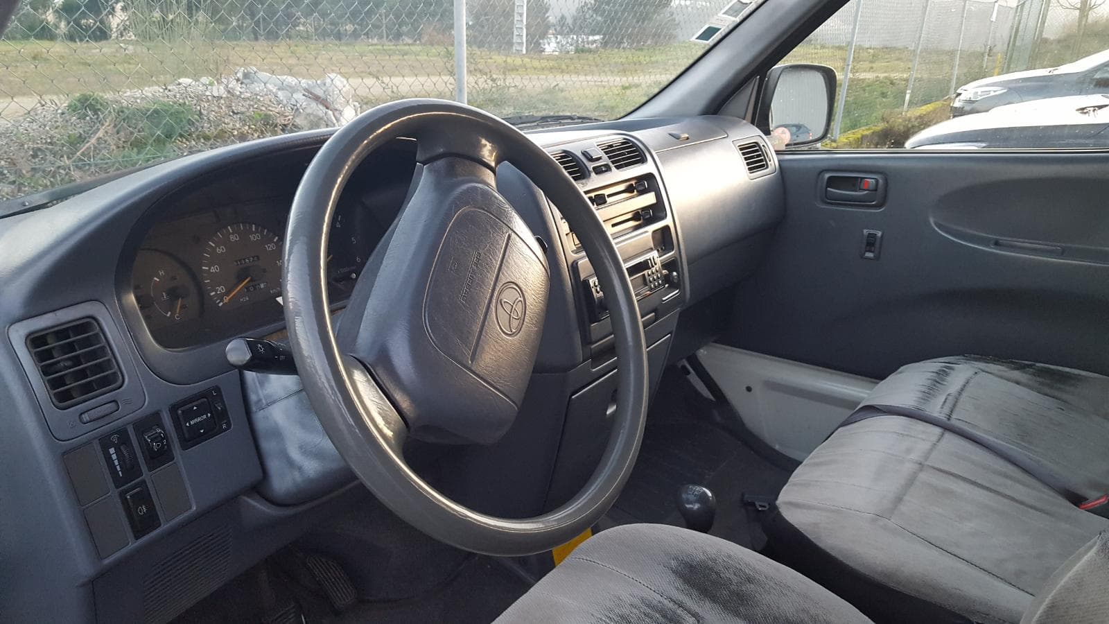 Toyota Hiace — imagem 4