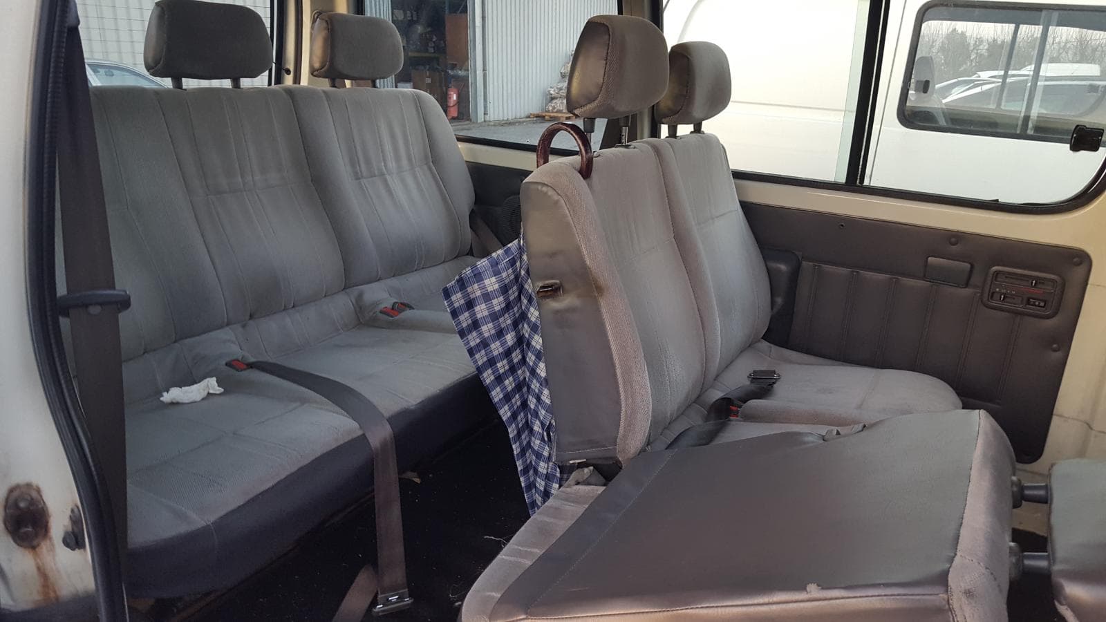 Toyota Hiace — imagem 5