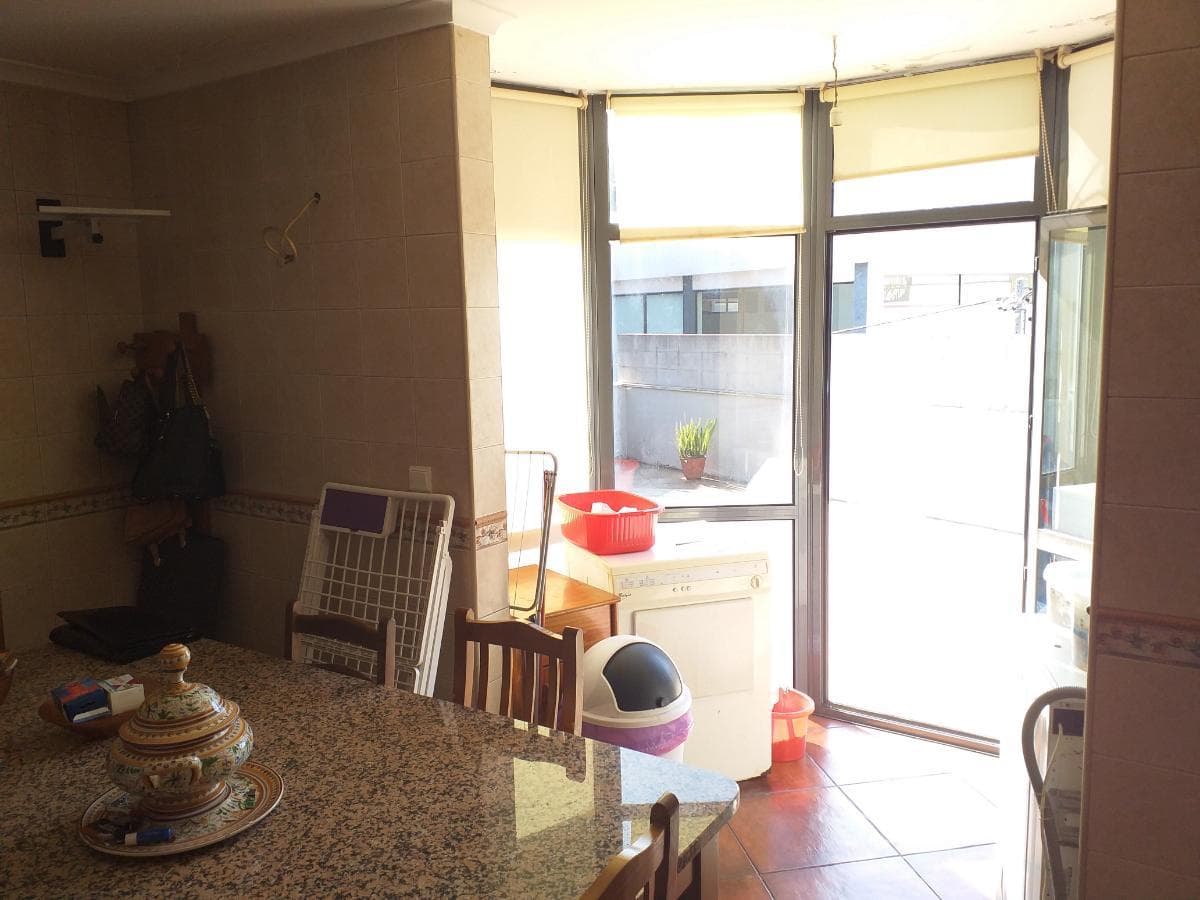 Apartamento T3 + Lugar de Garagem + Arrumos · Freamunde — imagem 13