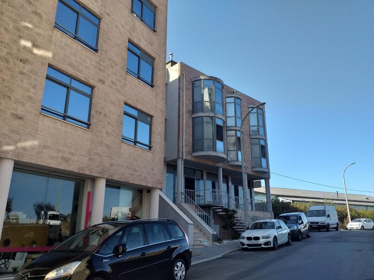 Apartamento T3 + Lugar de Garagem + Arrumos · Freamunde — imagem 24