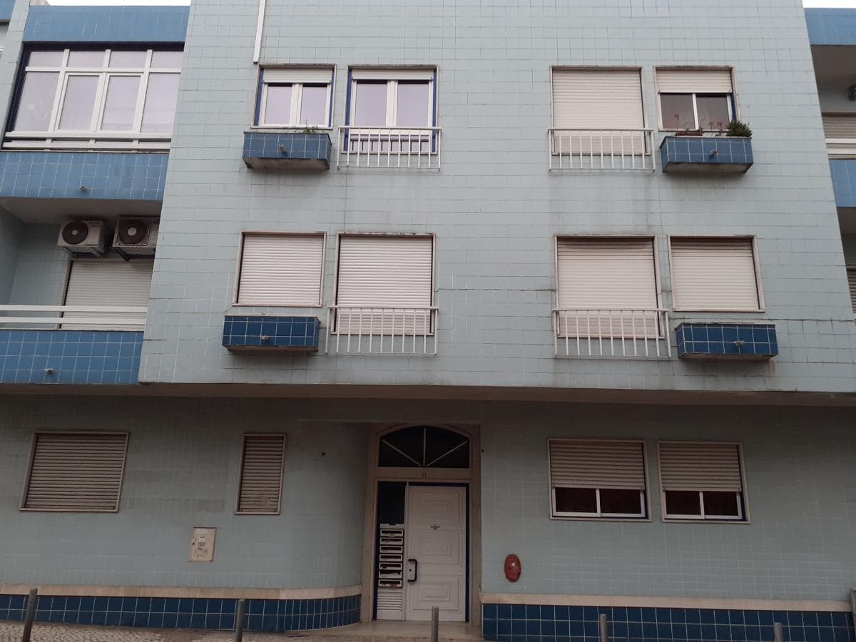 Apartamento T1 · Moita — imagen 1