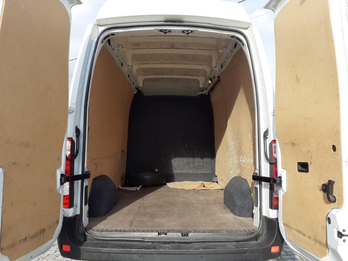 Renault Master 2.3 DCI — imagen 14