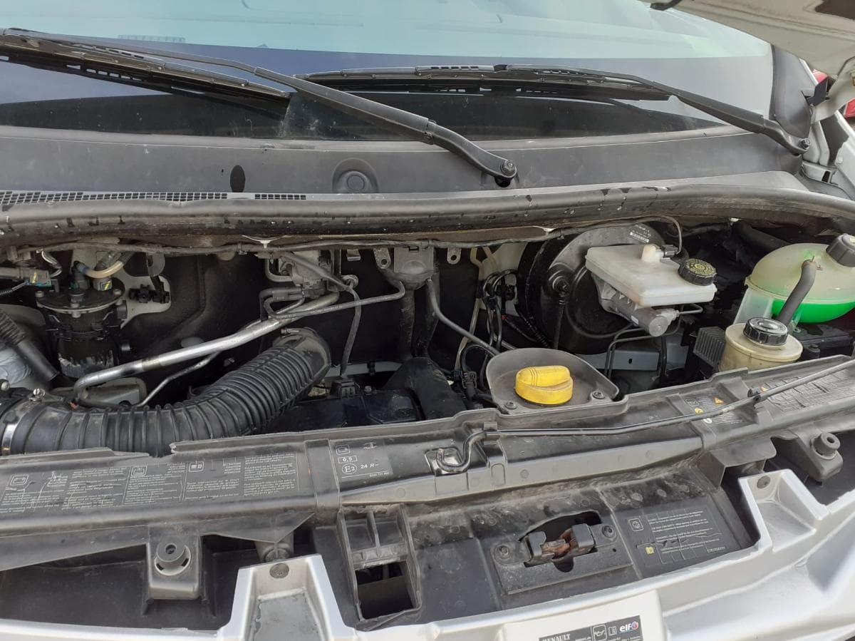 Renault Master 2.3 DCI — imagen 15