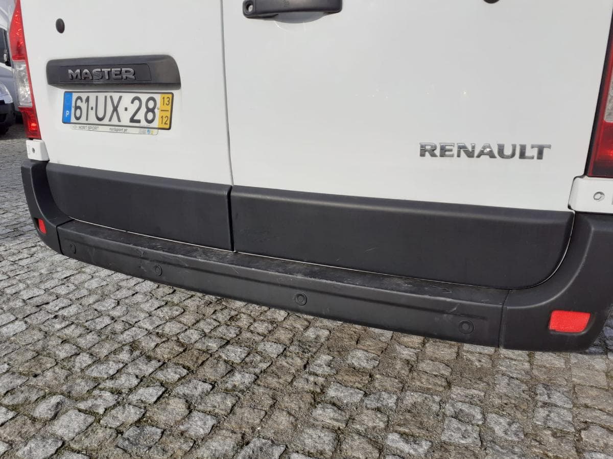 Renault Master 2.3 DCI — imagen 16