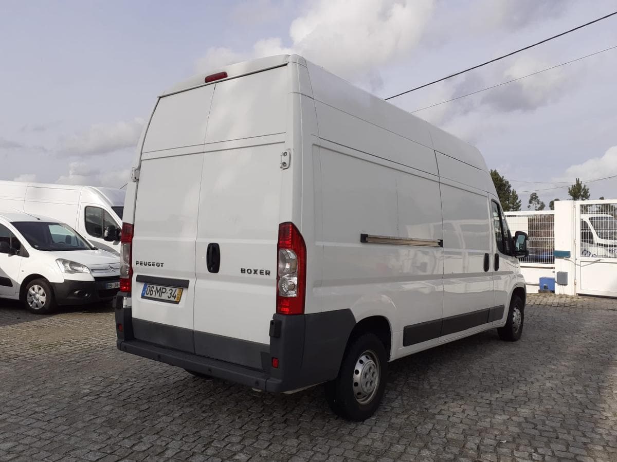 Peugeot Boxer 2.2 HDI · Ano 2011 — image 4
