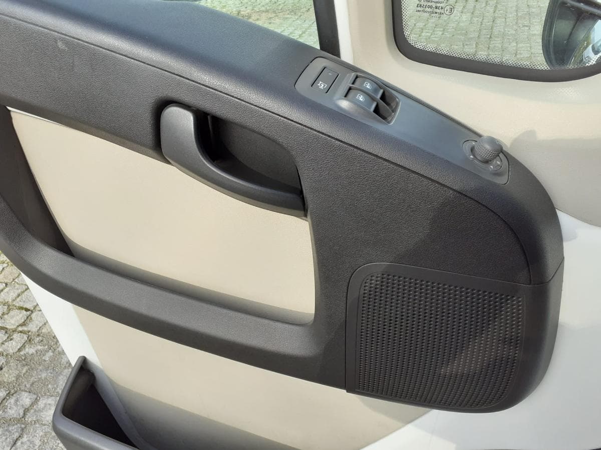 Peugeot Boxer 2.2 HDI · Ano 2011 — image 9