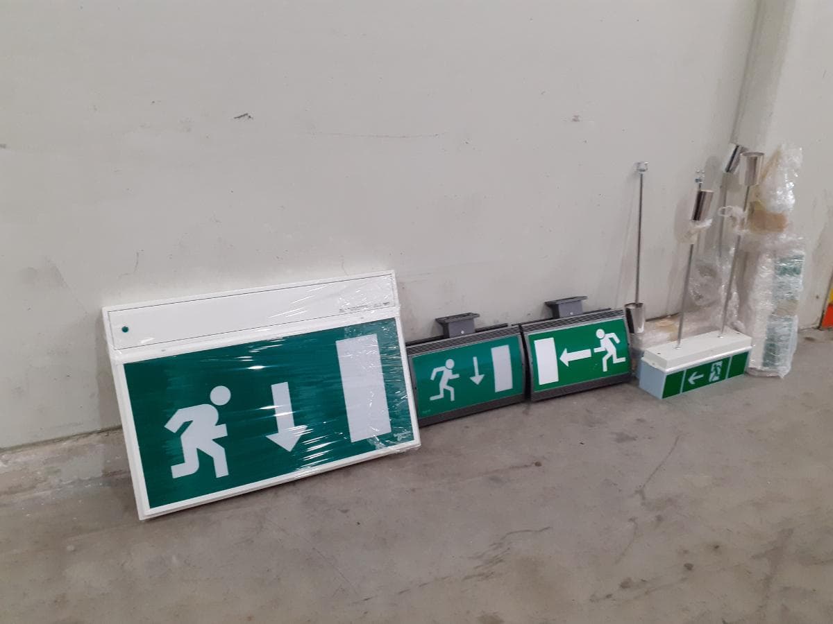Luminárias emergência — imagem 3