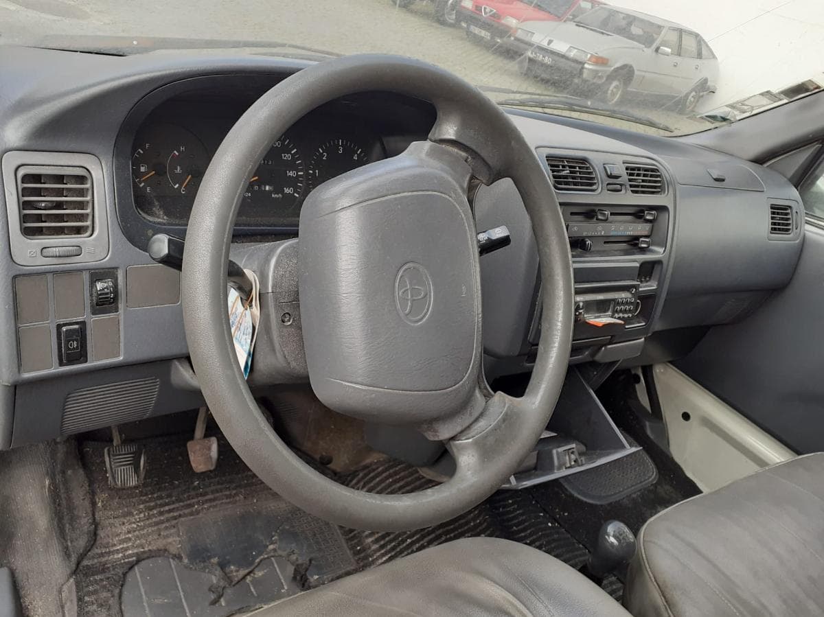 Toyota HIACE — imagem 10
