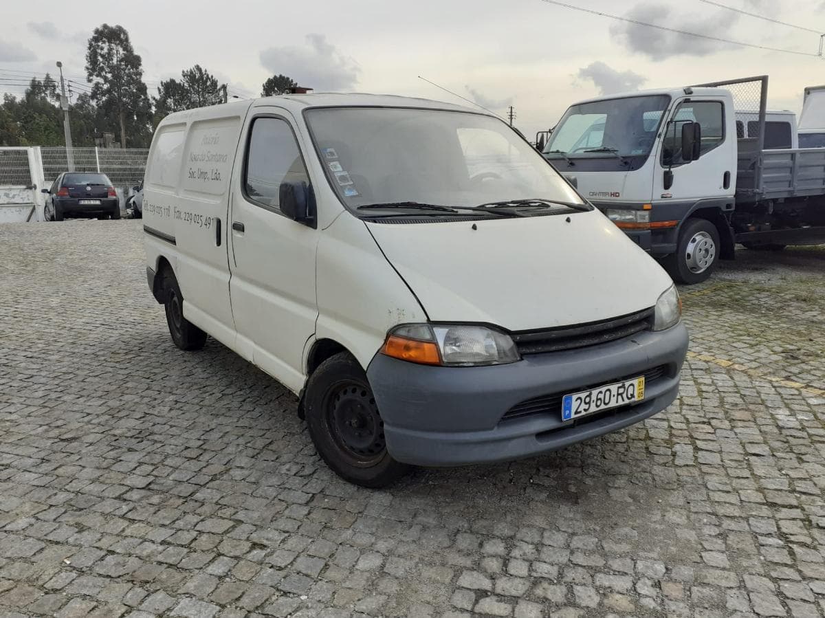 Toyota HIACE — imagem 3