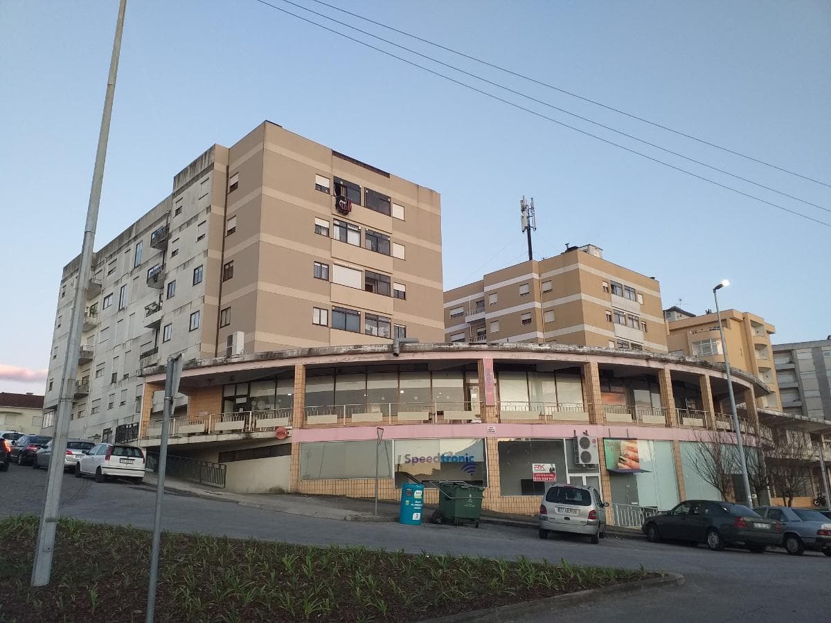 Apartamento T3 · Santo Tirso — image 8