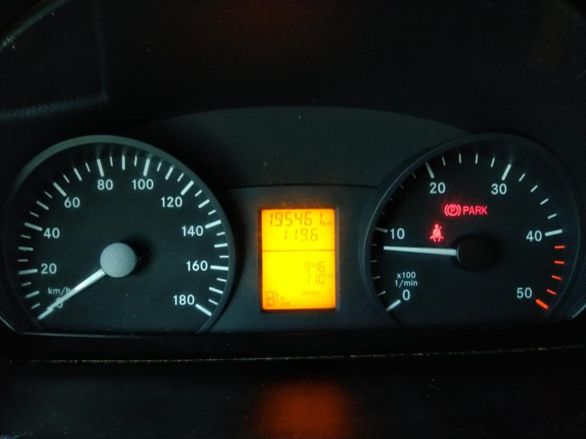 Mercedes-Benz Sprinter 513 CDI — image 11