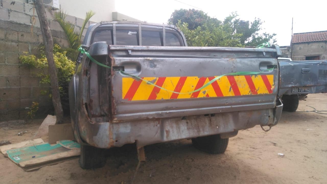 Carcaça - Mazda BT50 — imagem 3