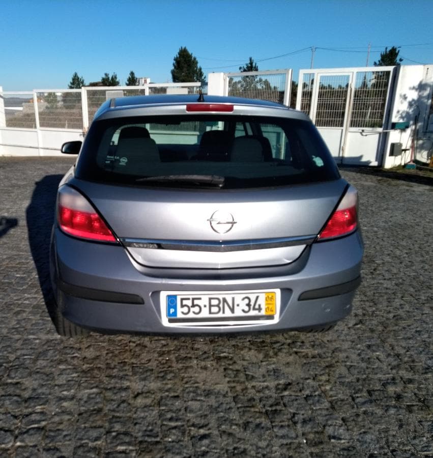 Opel Astra 1.4 · Gasolina — image 5