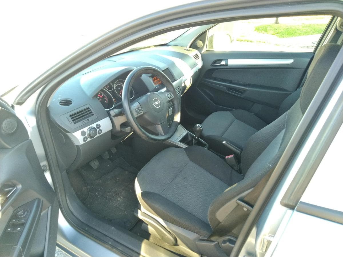 Opel Astra 1.4 · Gasolina — image 7