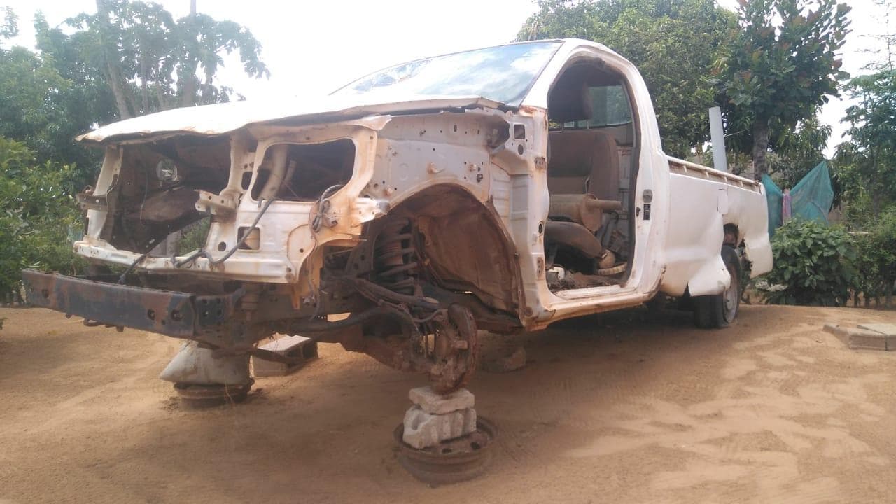 Carcaça- Toyota Hilux — imagem 4
