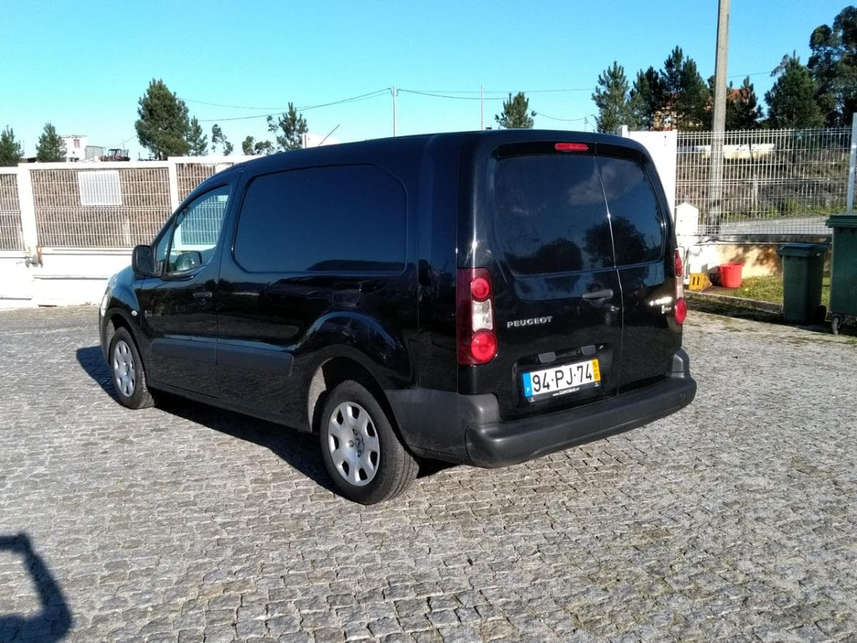 Peugeot Partner · 3 lugares — imagem 6