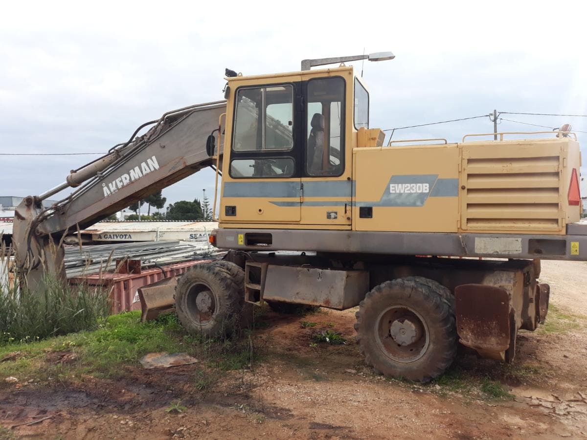 Excavadora Volvo Akerman 230 — imagen 2