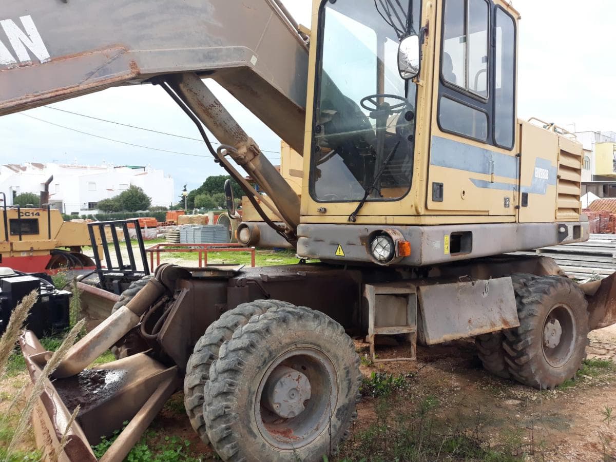 Excavadora Volvo Akerman 230 — imagen 1
