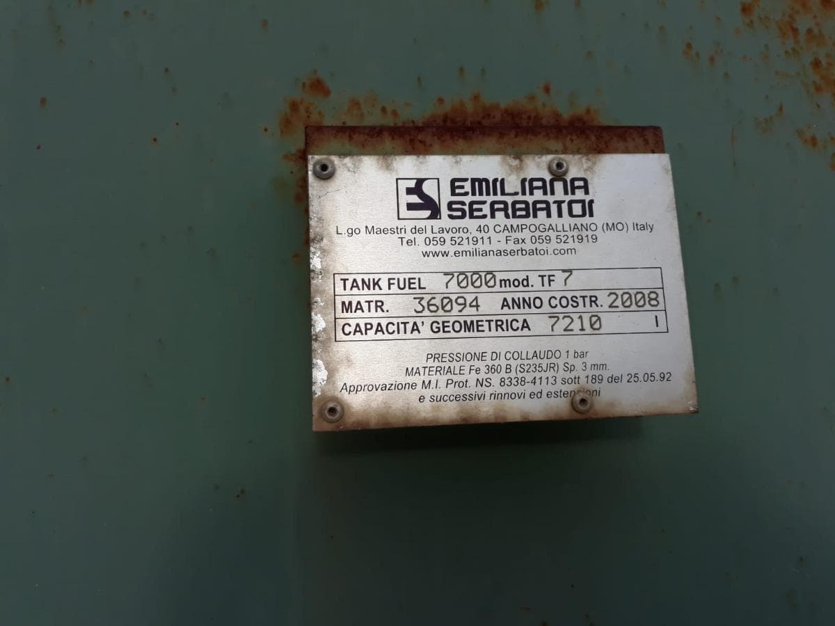 Deposito Combustible con surtidor — image 3