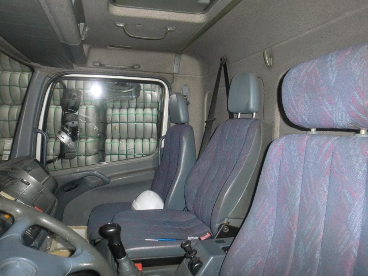 MERCEDES-BENZ ATEGO 1823 — imagem 4