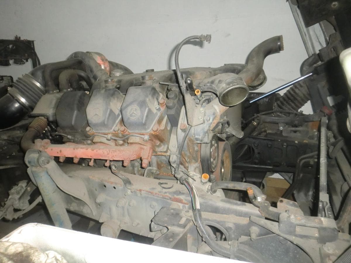 MERCEDES-BENZ ATROS 184 — imagem 4
