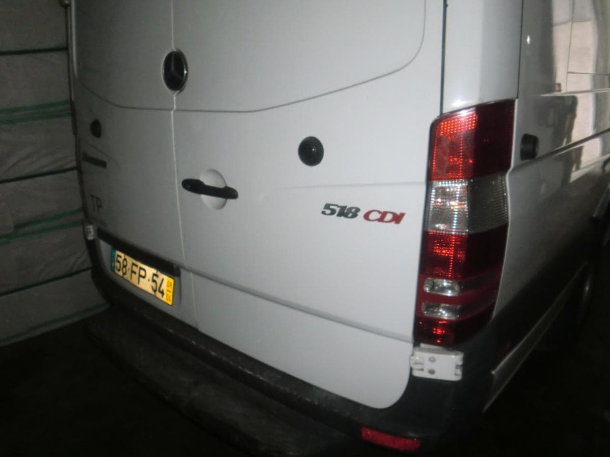 MERCEDES-BENZ SPRINTER 518 — image 4