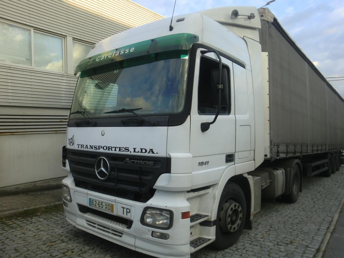 MERCEDES-BENZ ATROS 1841 — imagem 2