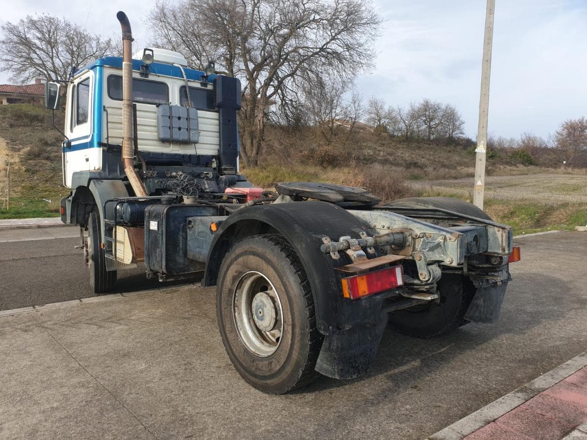 Cabeza Tractora Man 410 4x4 — imagem 3