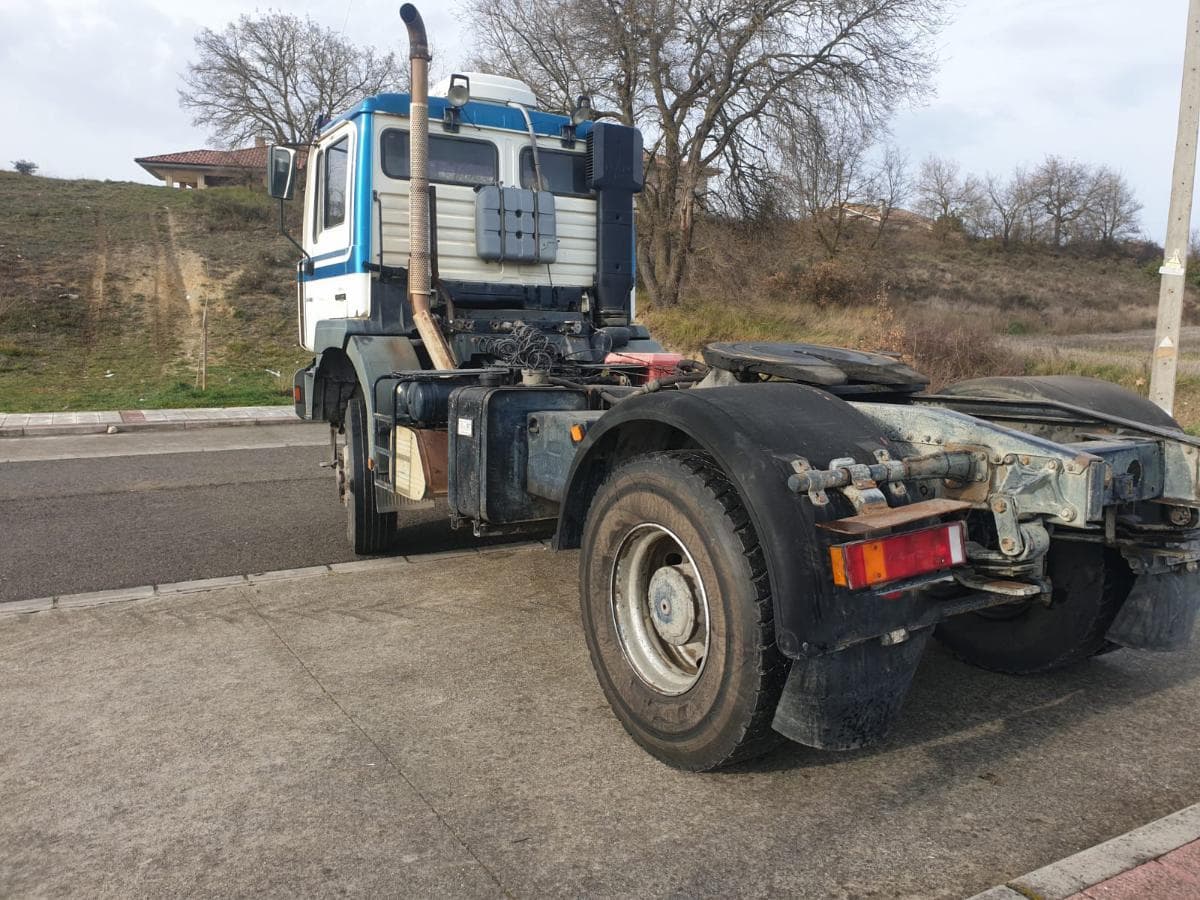 Cabeza Tractora Man 410 4x4 — imagem 7