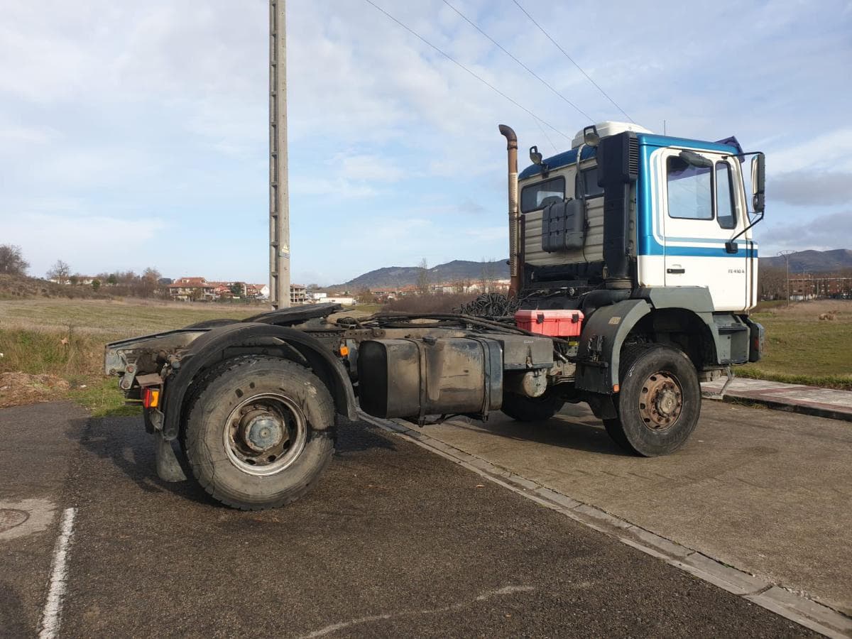 Cabeza Tractora Man 410 4x4 — imagem 9