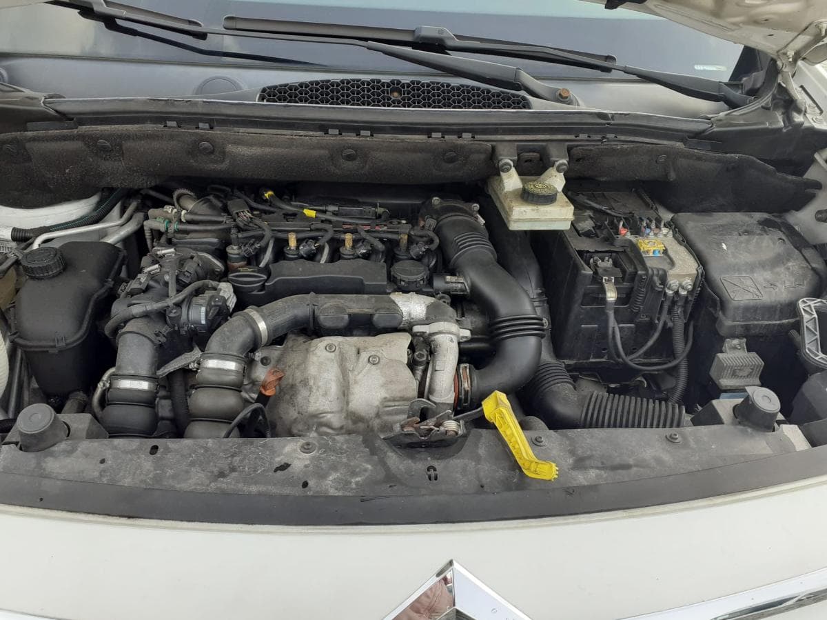 Citroën Berlingo · 3 lugares — imagen 15