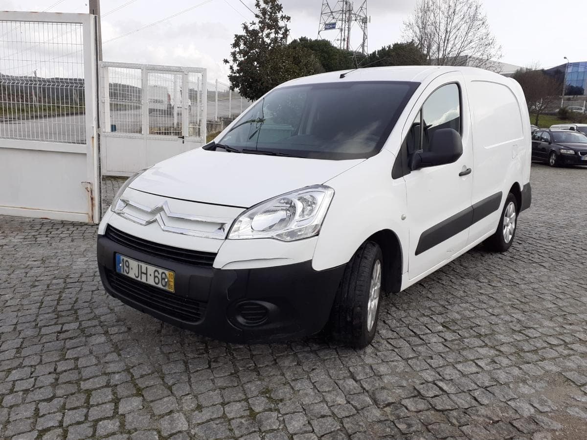 Citroën Berlingo · 3 lugares — imagen 3