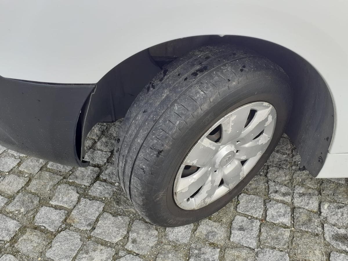 Citroën Berlingo · 3 lugares — imagen 17