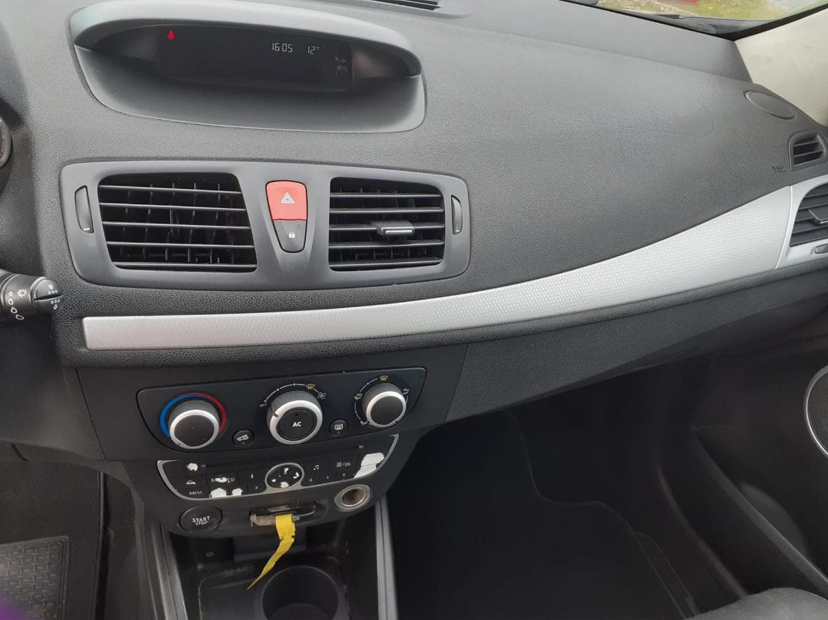 Renault Mégane 1.5 DCI — imagem 11