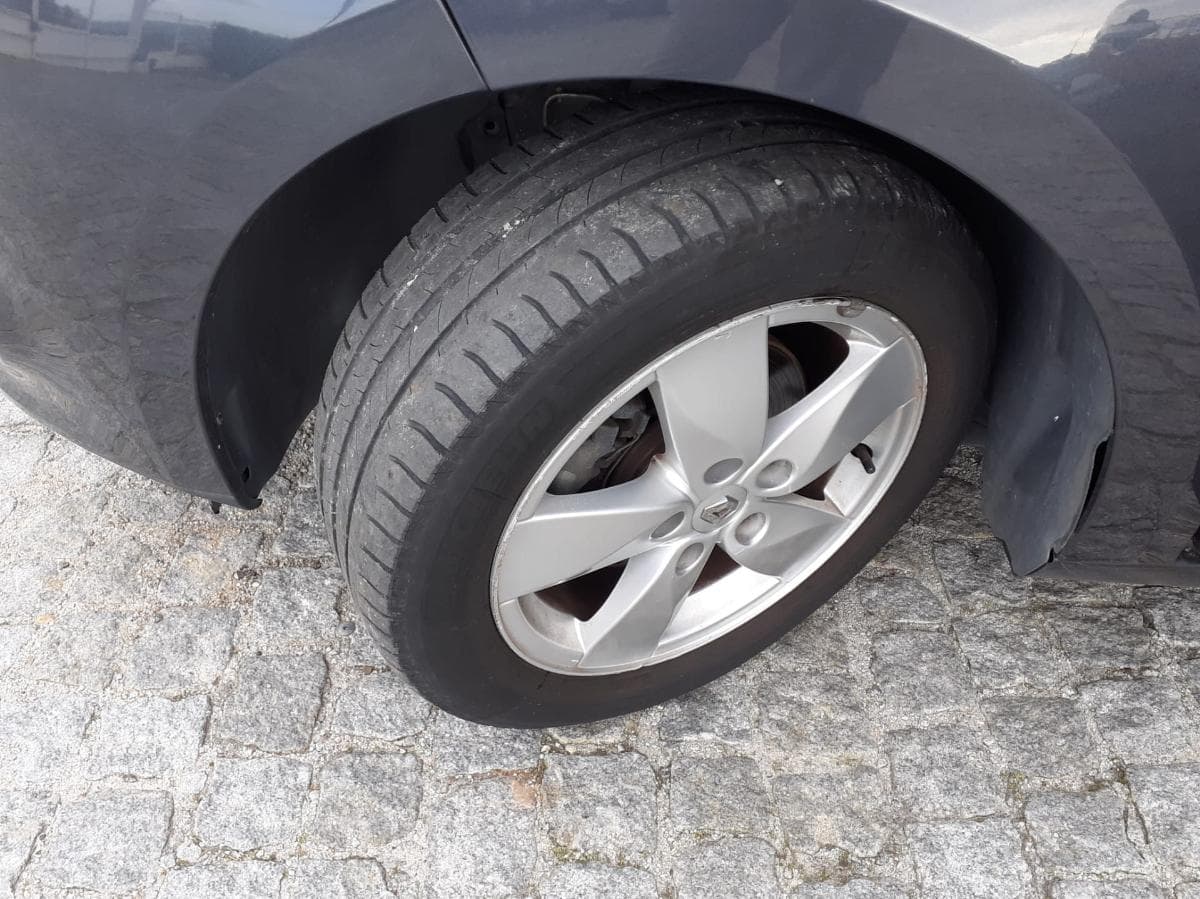 Renault Mégane 1.5 DCI — imagem 17
