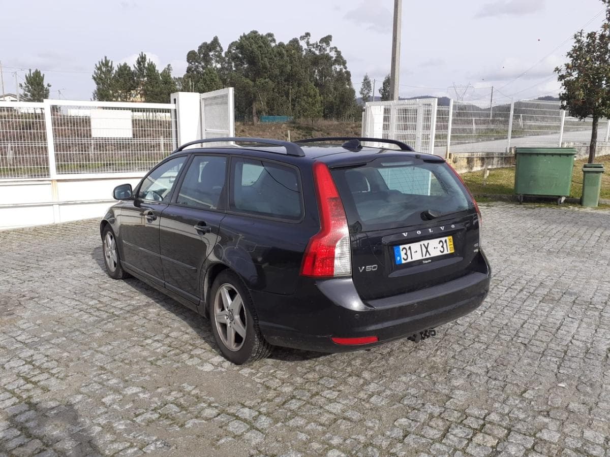 Volvo V50 1.6 D · Ano 2010 — imagem 4