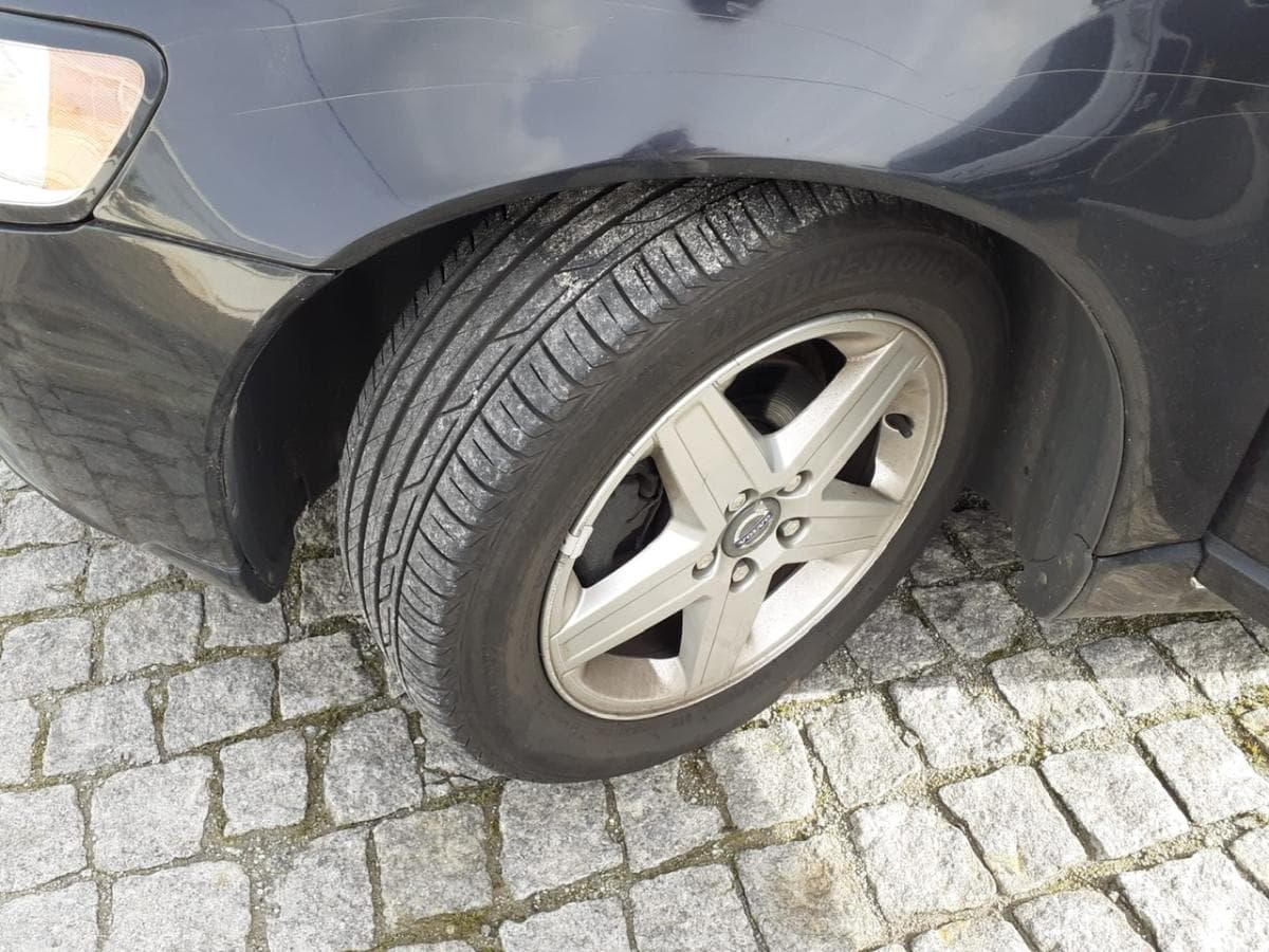 Volvo V50 1.6 D · Ano 2010 — imagem 19