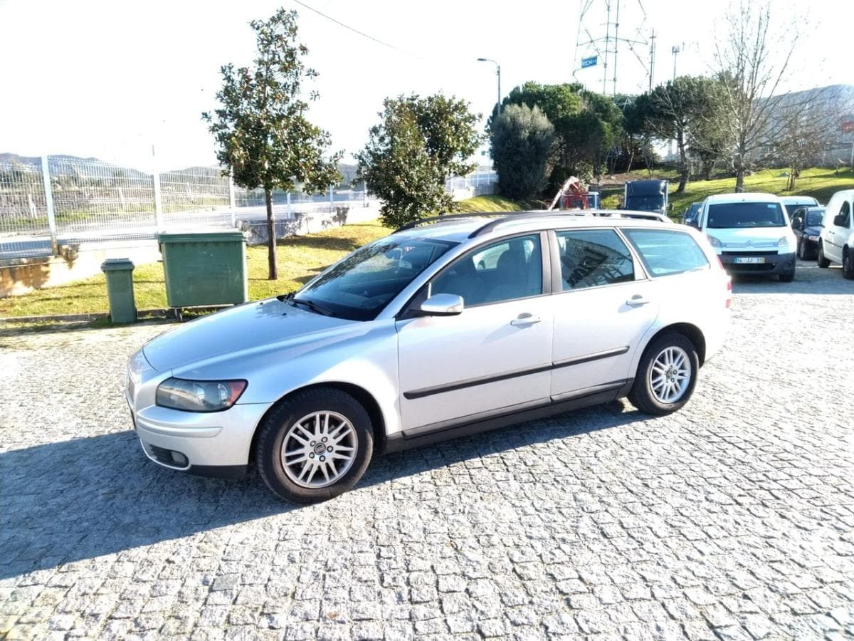 Volvo V50 1.6 D · Ano 2005 — imagen 3