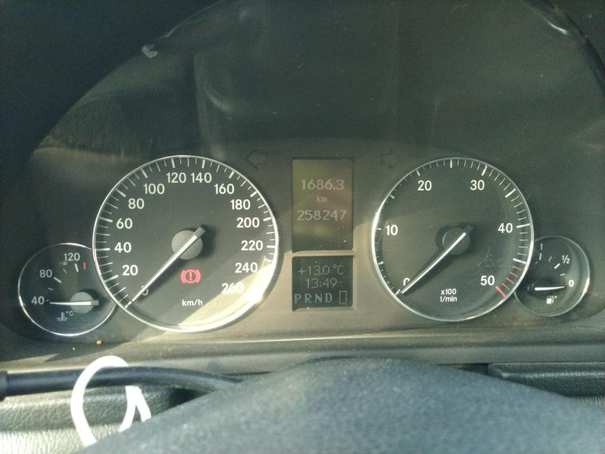 Mercedes-Benz C270 CDI · Ano 2004 — imagen 12