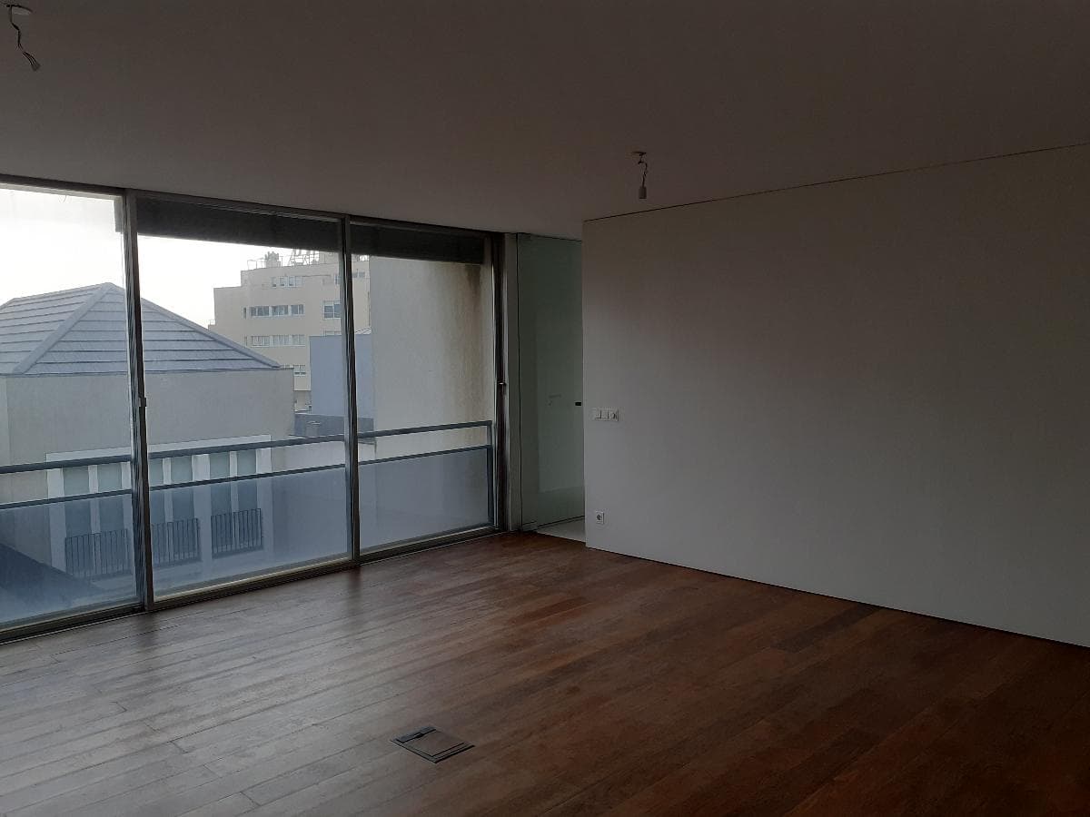 Apartamento T2 · Porto — imagem 3