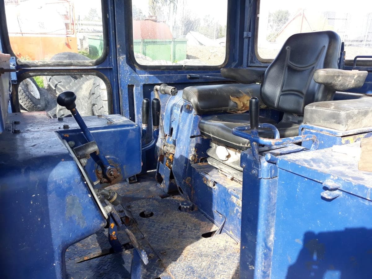 Bulldocer Komatsu D65 — imagem 16