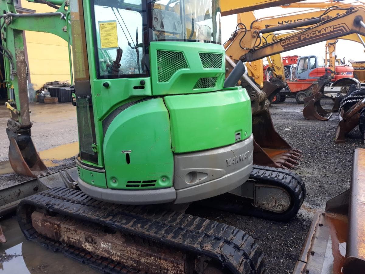 Miniexcavadora Yanmar V1050-U — image 4