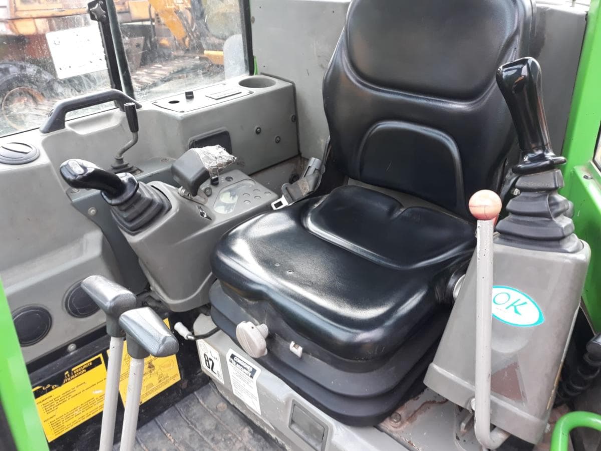 Miniexcavadora Yanmar V1050-U — image 9