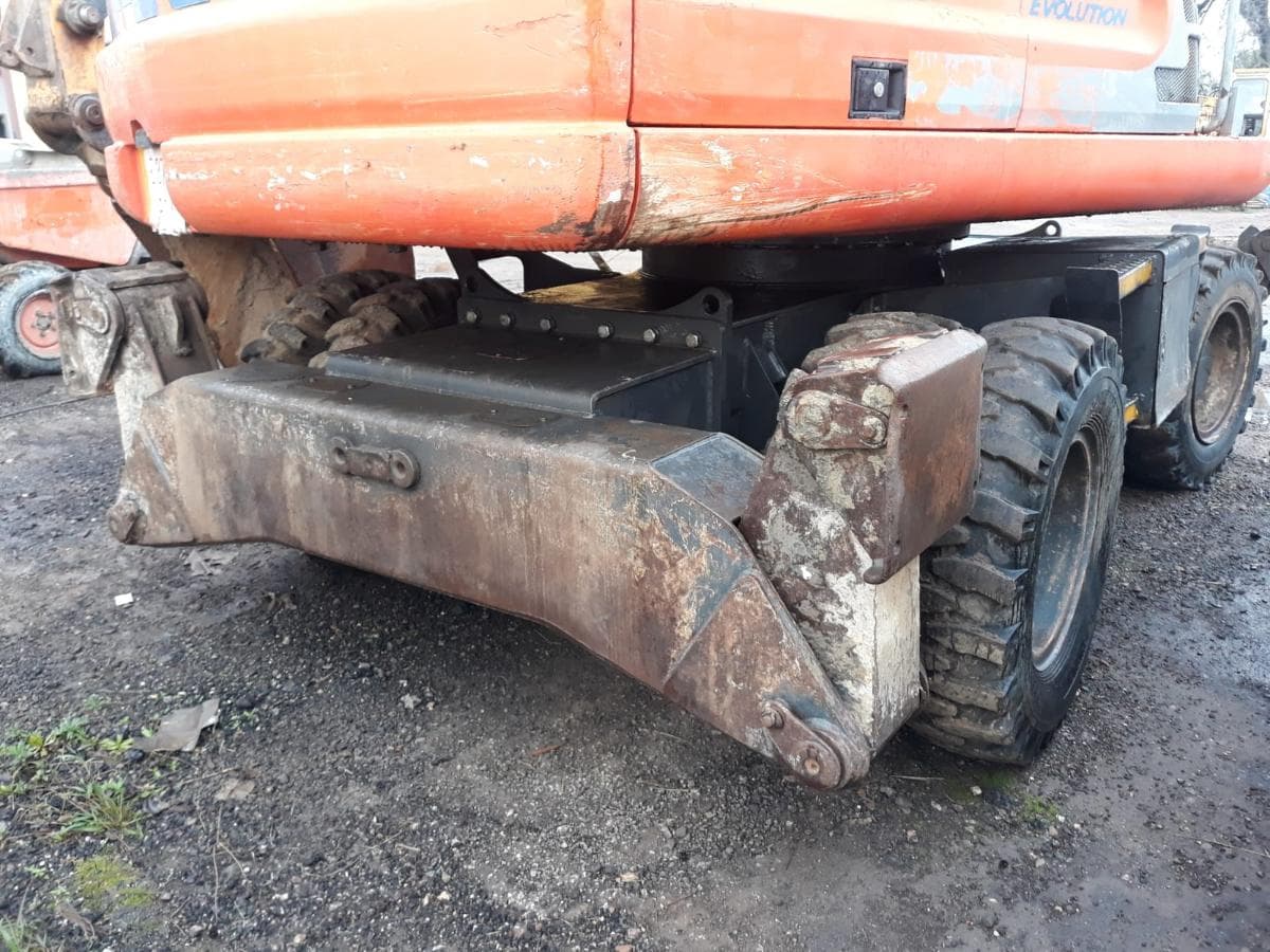 Excavadora de Gomas FK E175W — imagen 14