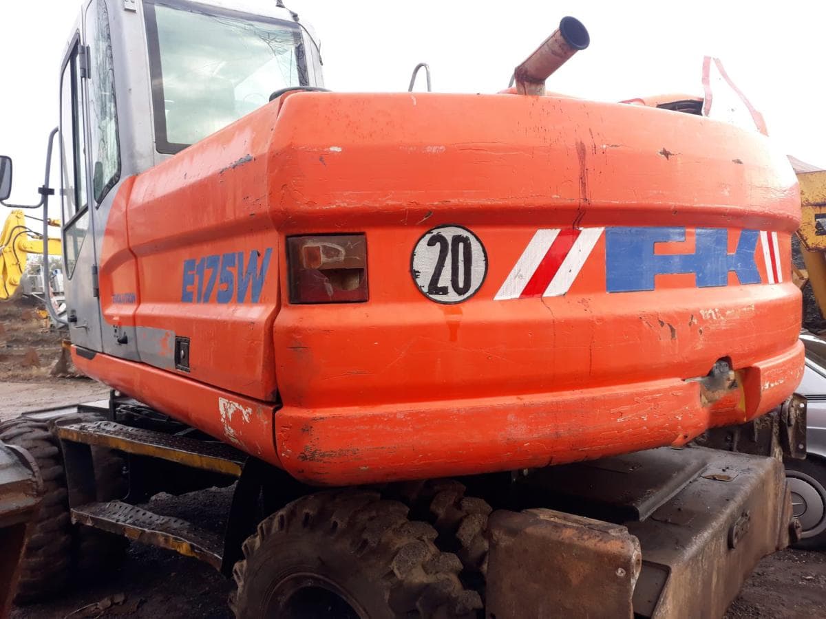 Excavadora de Gomas FK E175W — imagen 11