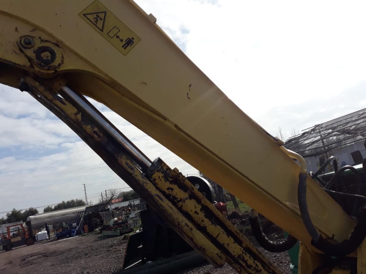 Miniexcavadora Yanmar V10 70 — imagem 13